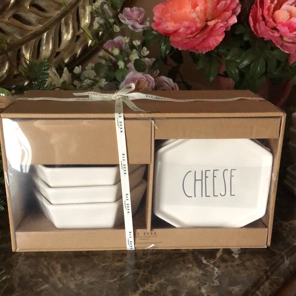 Rae Dunn Hexagonal Bowl and Plate Set of 6 - Picture 8 of 10